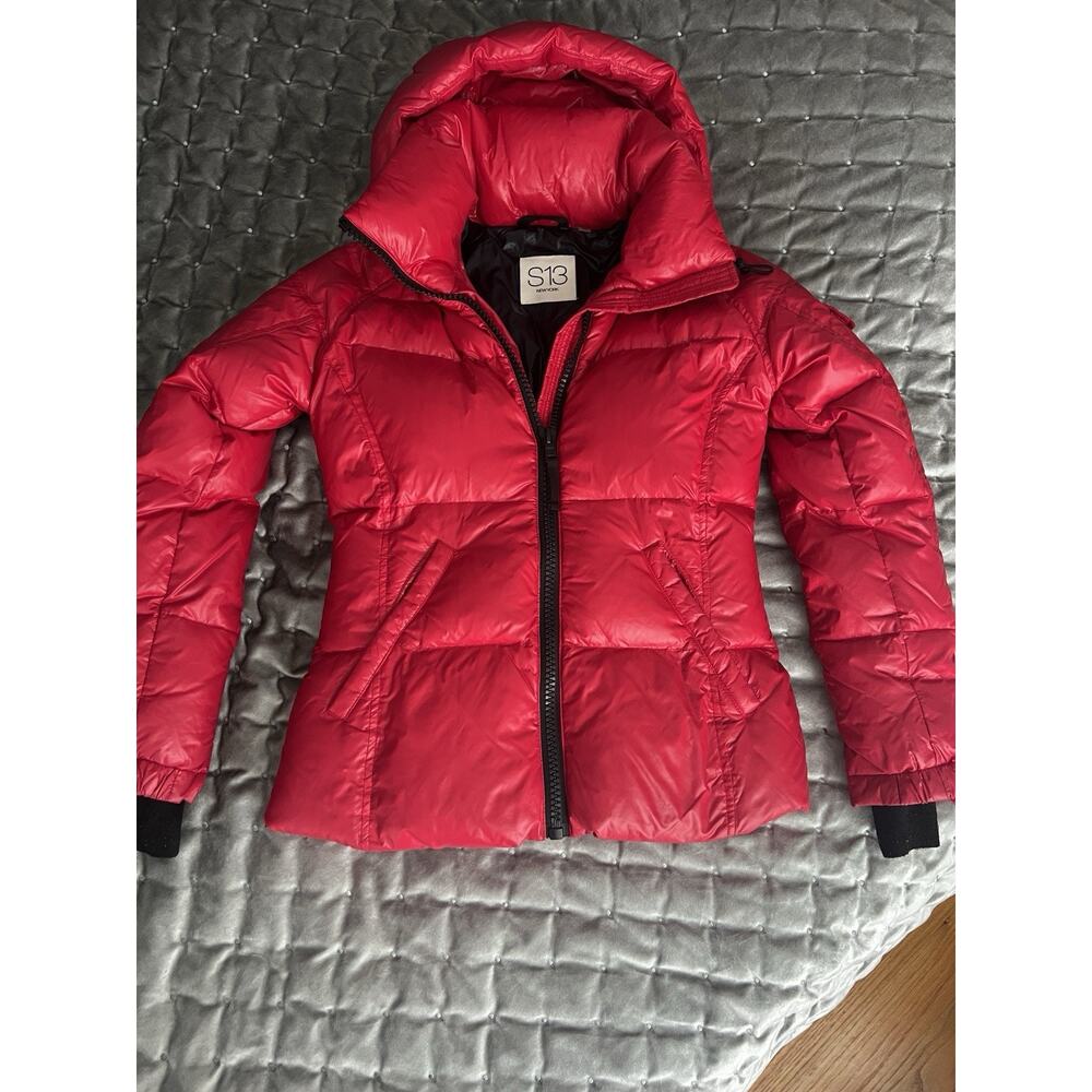 S13 Gloss Kylie Quilted Hooded Down Puffer Jacket XS Red
